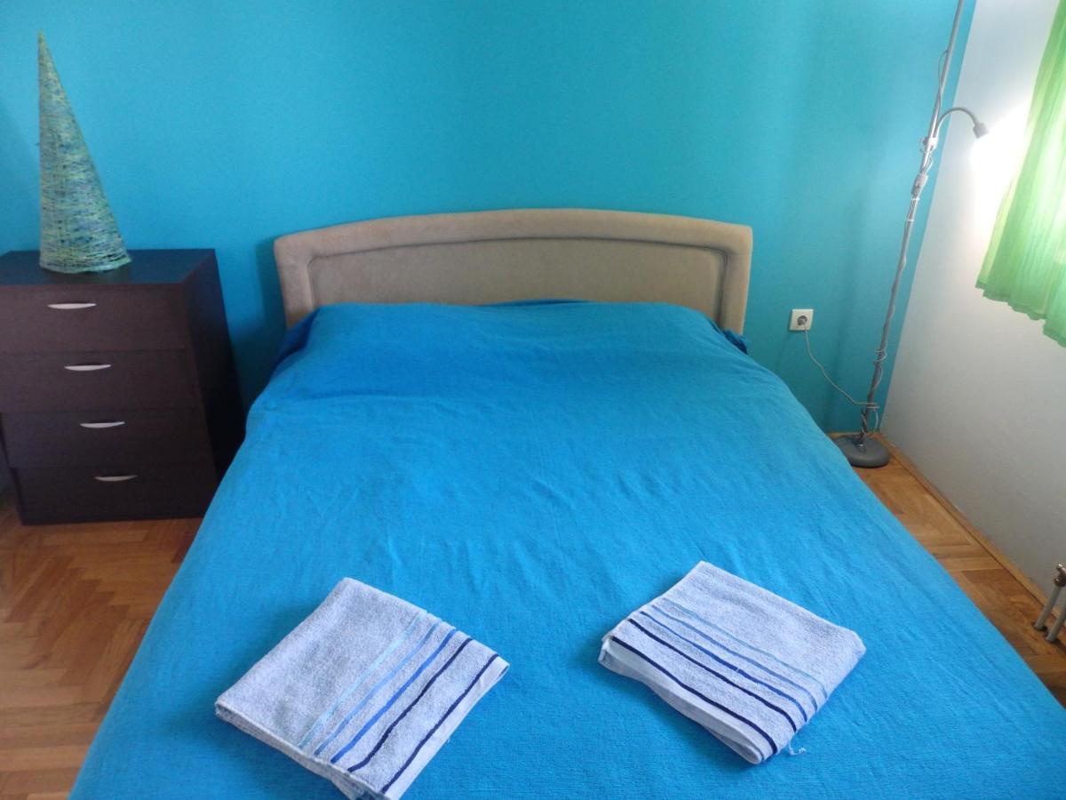 Apartment Erika 2 Novi Sad Exteriör bild
