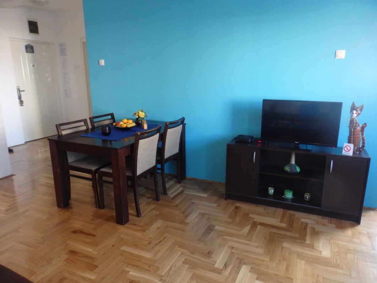 Apartment Erika 2 Novi Sad Exteriör bild