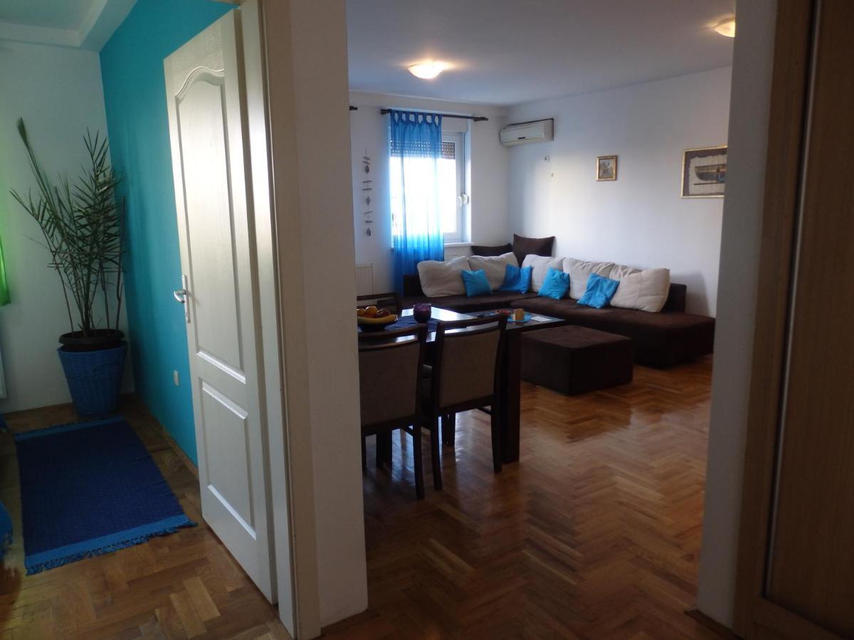 Apartment Erika 2 Novi Sad Exteriör bild